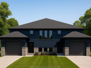 675 Victory St, Lasalle, ON
