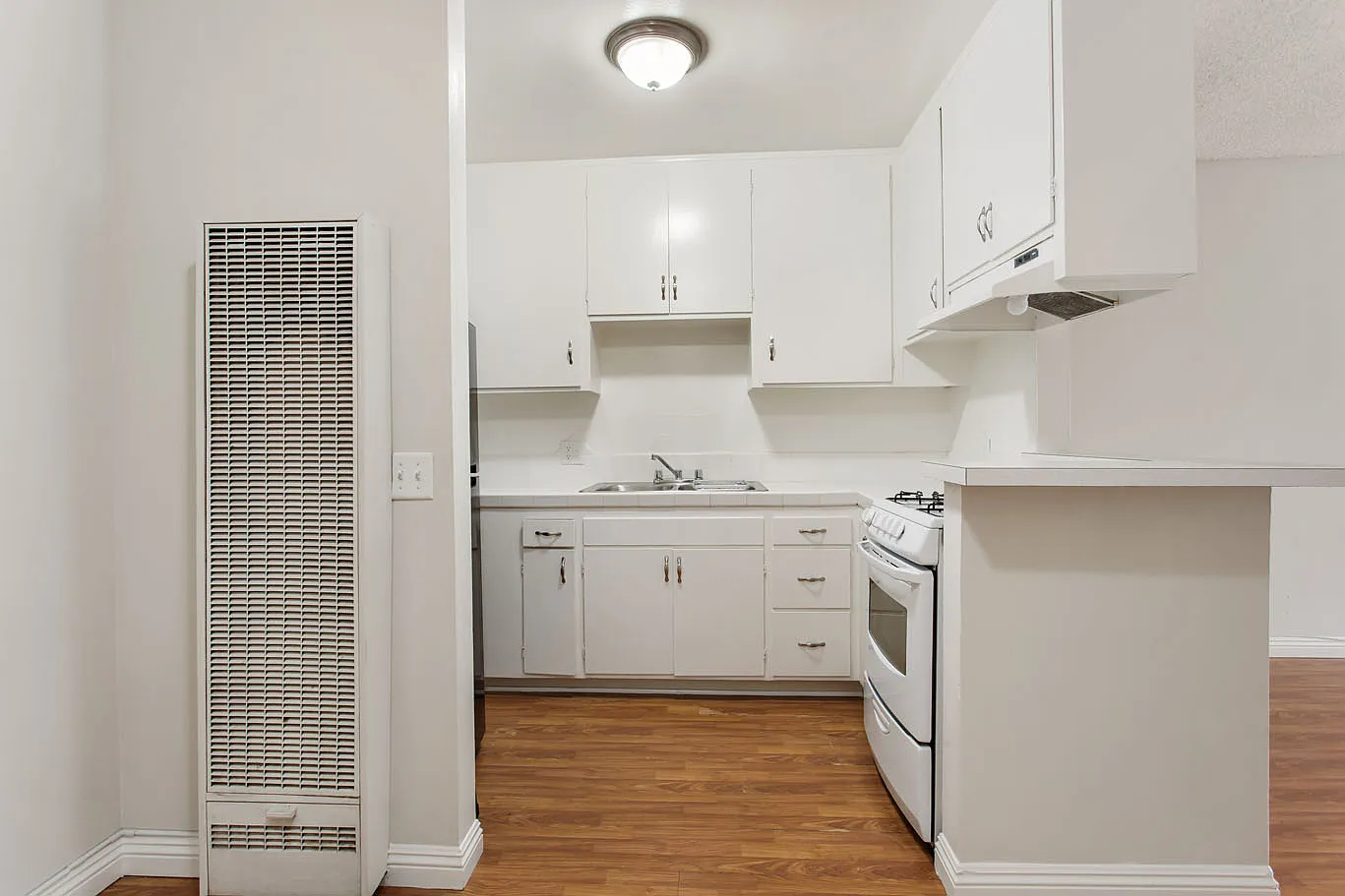 Studio, $1,445 — Photo 3
