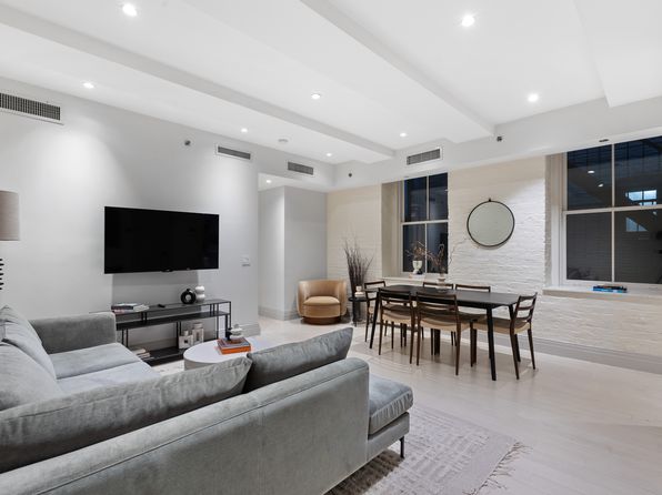 43 W 27th St APT 2R