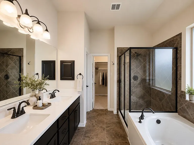 7506 Amber Village Cir — Photo 14