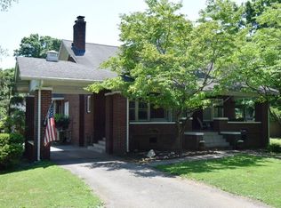 605 College St, Loudon, TN 37774