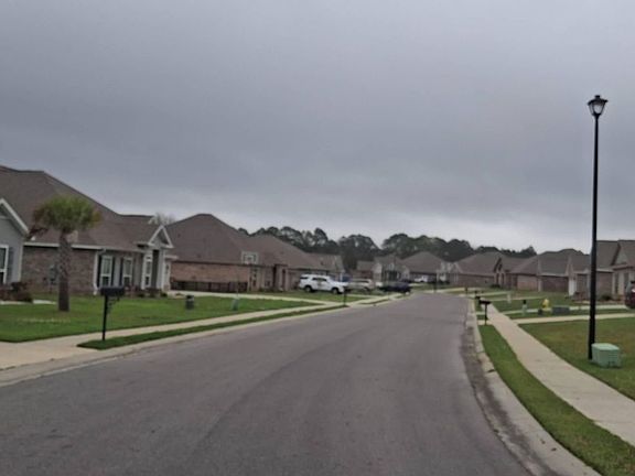 4th image of 10645 Chapelwood Dr