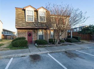 650 W Collins St, Denton, TX 76201