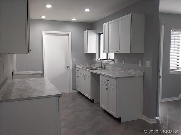 5th image of 2279 Branchwood Dr