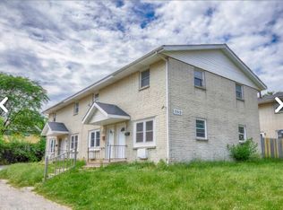 3312 Sablewood Dr, Rockford, IL 61101