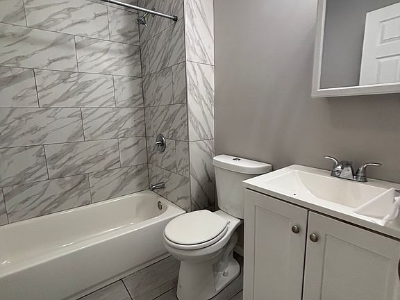 4th image of 298 Halsted St #Cpm5