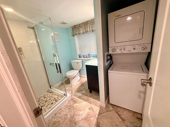 5th image of 1122 Ocean Ave APT 8