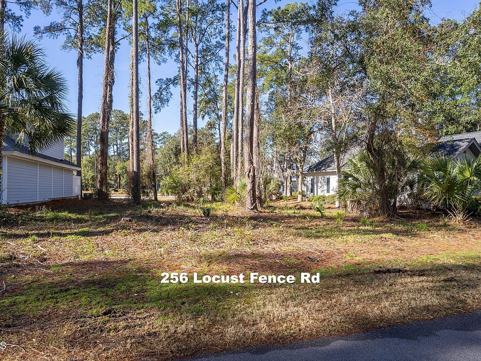 2nd image of 256 Locust Fence Rd