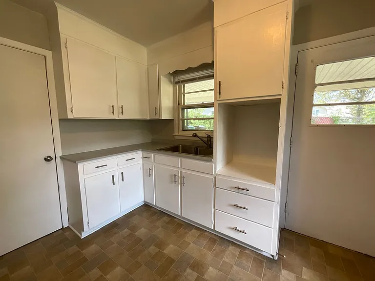 1533 Beaucrest Avenue — Photo 15