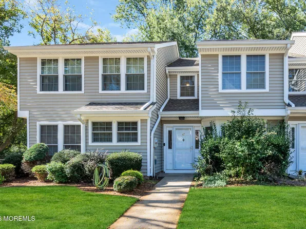 47 Duncan Way, Freehold, NJ 07728