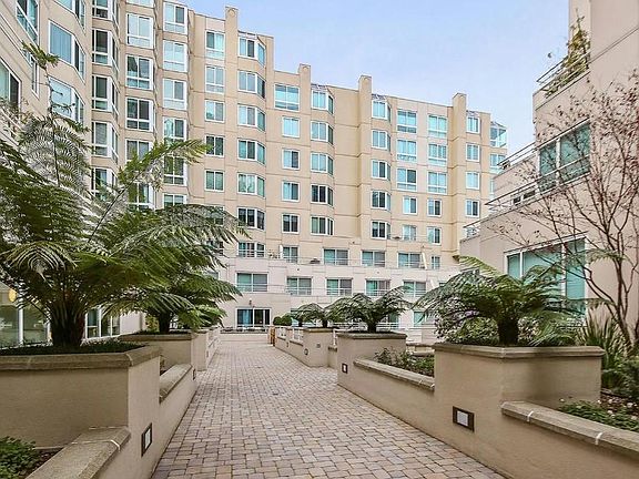 5th image of 240 Lombard St Floor 7