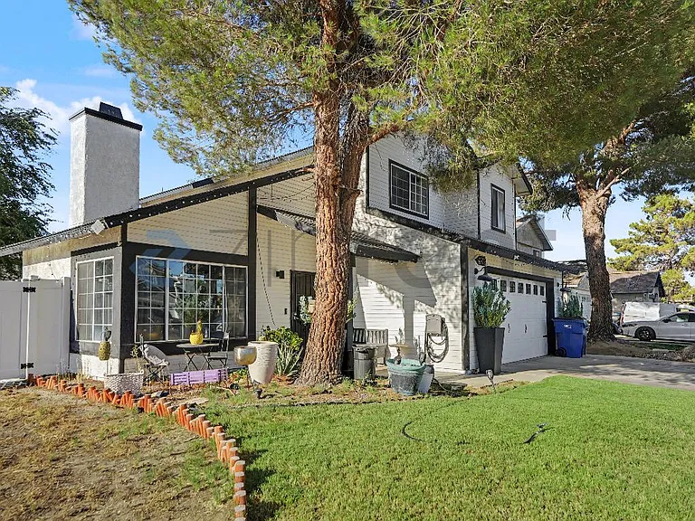 4703 Karling Pl — Photo 2