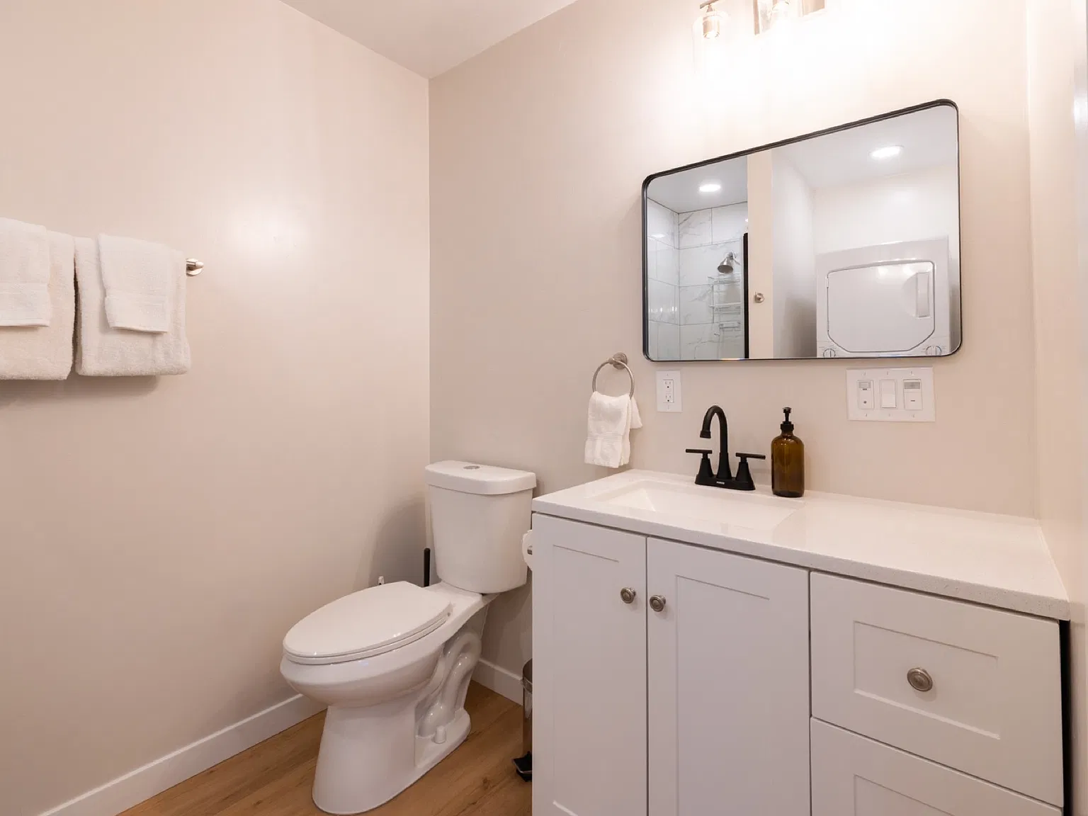 Studio, 431 sqft, $3,000 — Photo 1