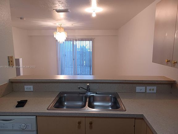 5th image of 14106 NW 17th Ave #14106