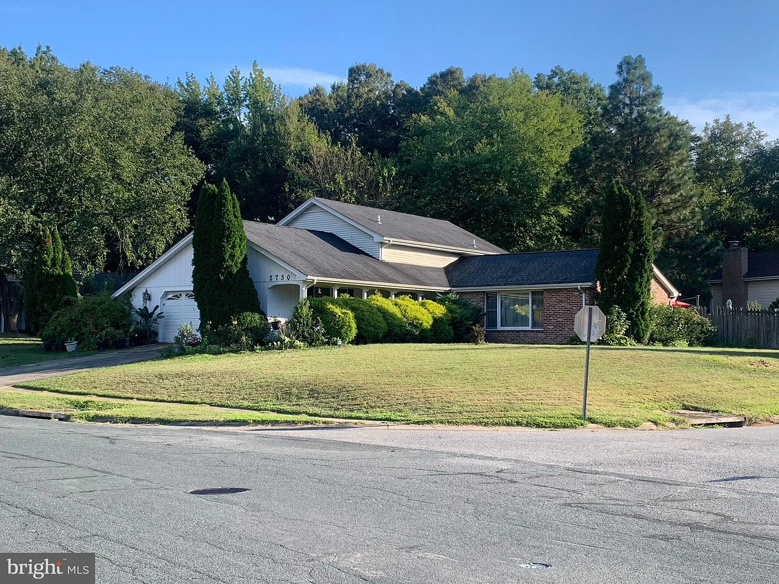 2730 Sprague Dr photo 1