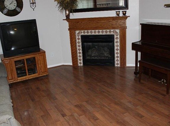 3rd image of 1278 Poplar Hill Dr