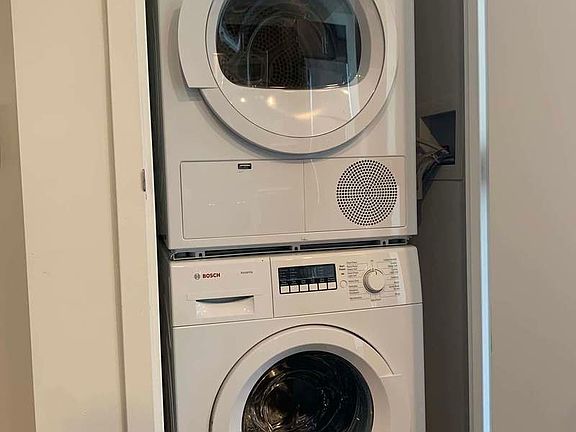 5th image of 1215 Broadway APT 524