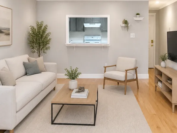 121 Tremont St, Brighton, MA
