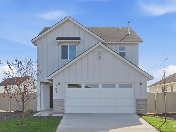 7447 W Newtown Dr, Eagle, ID 83616