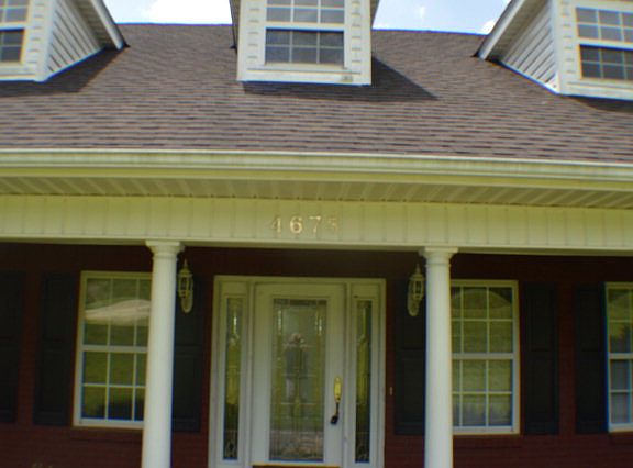 3rd image of 4675 River Dr