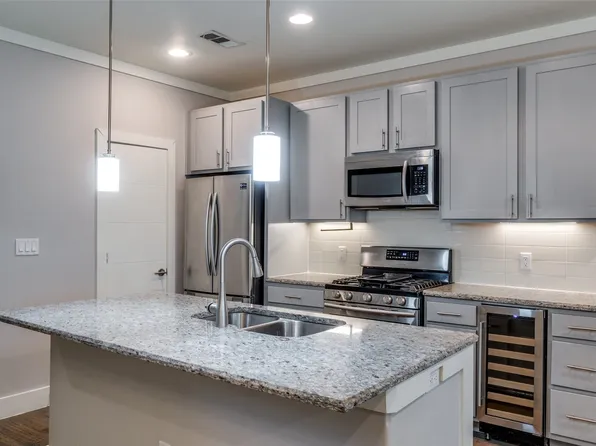 4316 Hartford St #18, Dallas, TX 75219