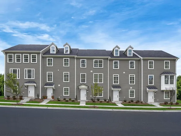 1202 Bradburn Dr, Durham, NC 27713