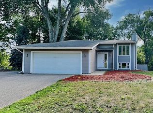 15650 Skyline Ave NW, Prior Lake, MN 55372