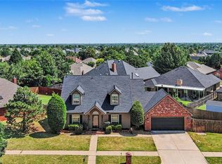 15604 Hyde Parke Dr, Edmond, OK 73013