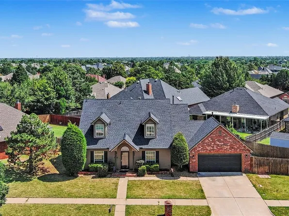 15604 Hyde Parke Dr, Edmond, OK 73013