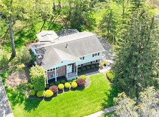 29 Bluefields Ln, Blauvelt, NY 10913