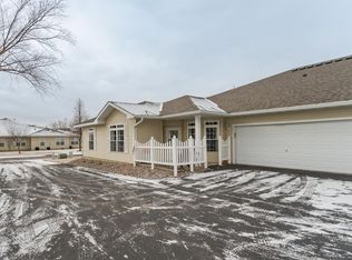 2835 Wellington Ln SW, Rochester, MN 55902