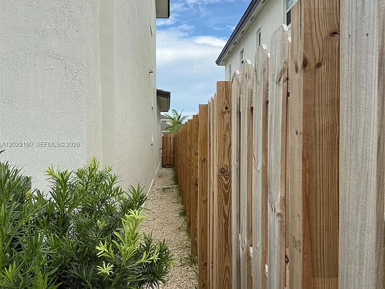 13347 SW 274th St — Photo 11