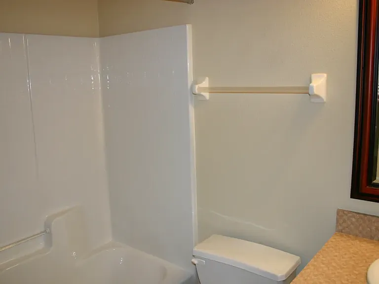 174 E State St #174B — Photo 20