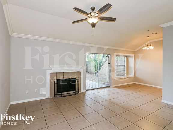 4th image of 8518 Pearl Lake Dr