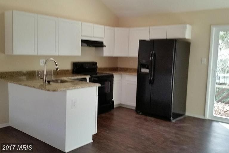 1st image of 745 Darlow Dr