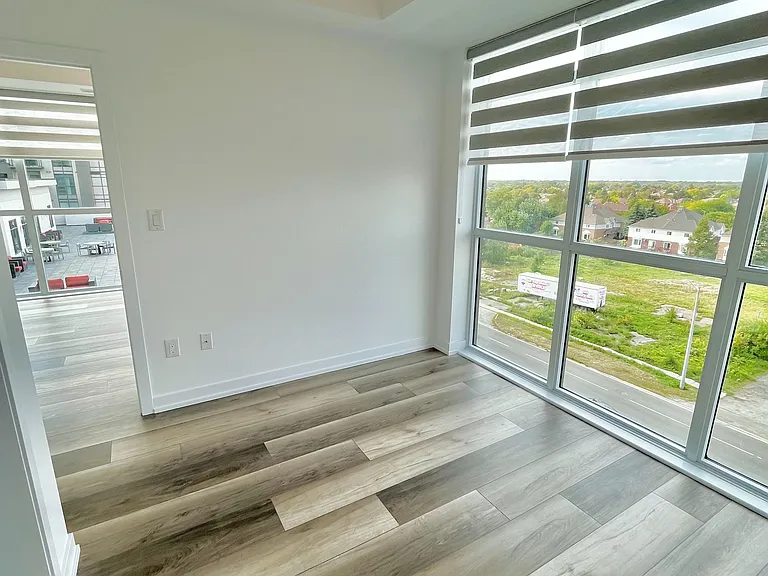 460 Dundas St E #602 — Photo 11