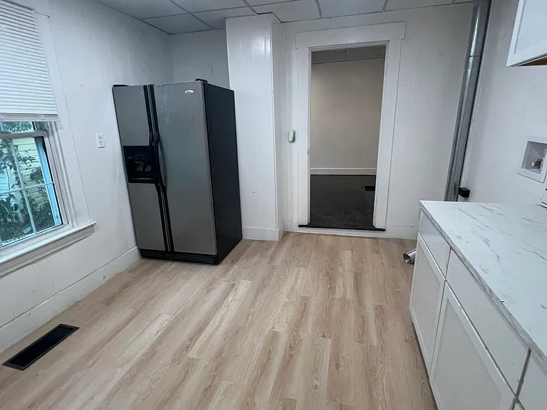 718 S Main St #720 — Photo 4