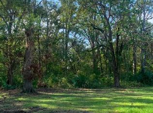 626 Benevolent St, Patterson, LA 70392