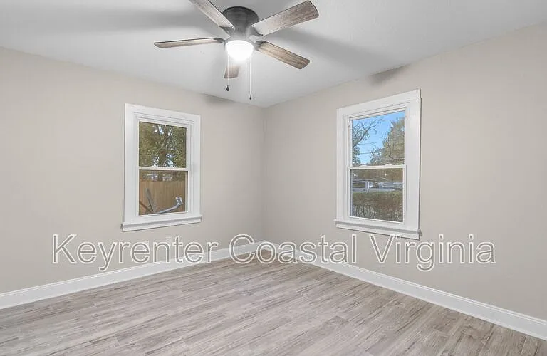 509 Ryland St #A — Photo 9