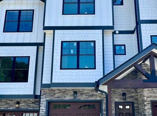 7203 Park Vue Dr, Crestwood, KY 40014