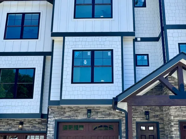 7203 Park Vue Dr, Crestwood, KY 40014