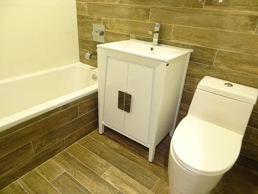 Rented by Lofts and Flats LLC | media 33