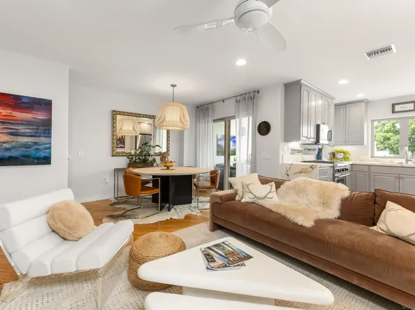 407 Bonair St, La Jolla, CA 92037