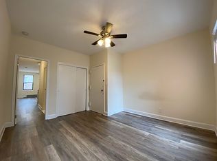 218 Calyer St APT 2R, Brooklyn, NY 11222