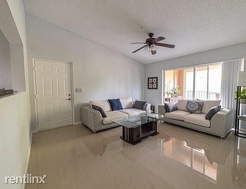 635b6e50b6a49c13a8c983ec74e59ed1add3df4c3101cf7c50e9a949aaf6