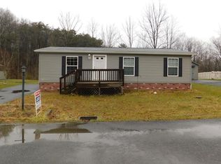 14516 Hickory Dr, Mount Union, PA 17066