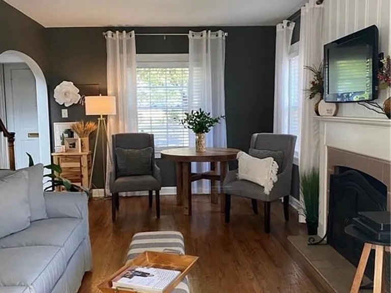 20389 Bonnie Bank Blvd — Photo 3