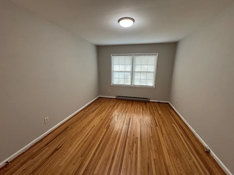 3436 Washburn Ave — Photo 6