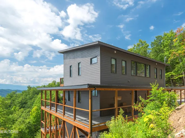 875 Shell Mountain Rd, Sevierville, TN 37876