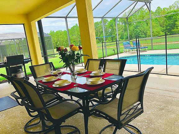 2nd image of 8611 La Isla Dr
